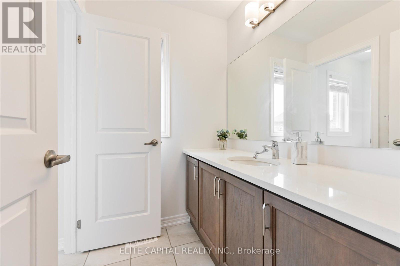 65 Seedling Crescent, Whitchurch-Stouffville, Ontario  L4A 4V5 - Photo 26 - N13453892