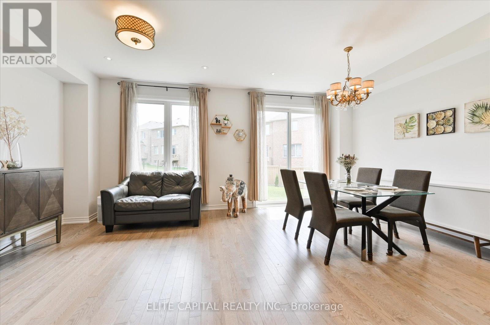 65 Seedling Crescent, Whitchurch-Stouffville, Ontario  L4A 4V5 - Photo 6 - N13453892