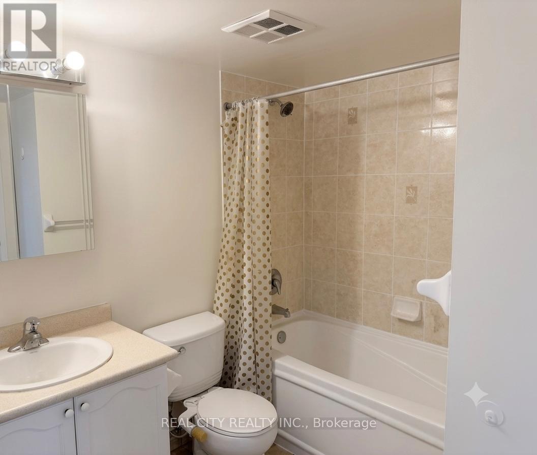 305 - 11 Oneida Crescent, Richmond Hill, Ontario L4B 0A1 - Photo 8 - N13453910