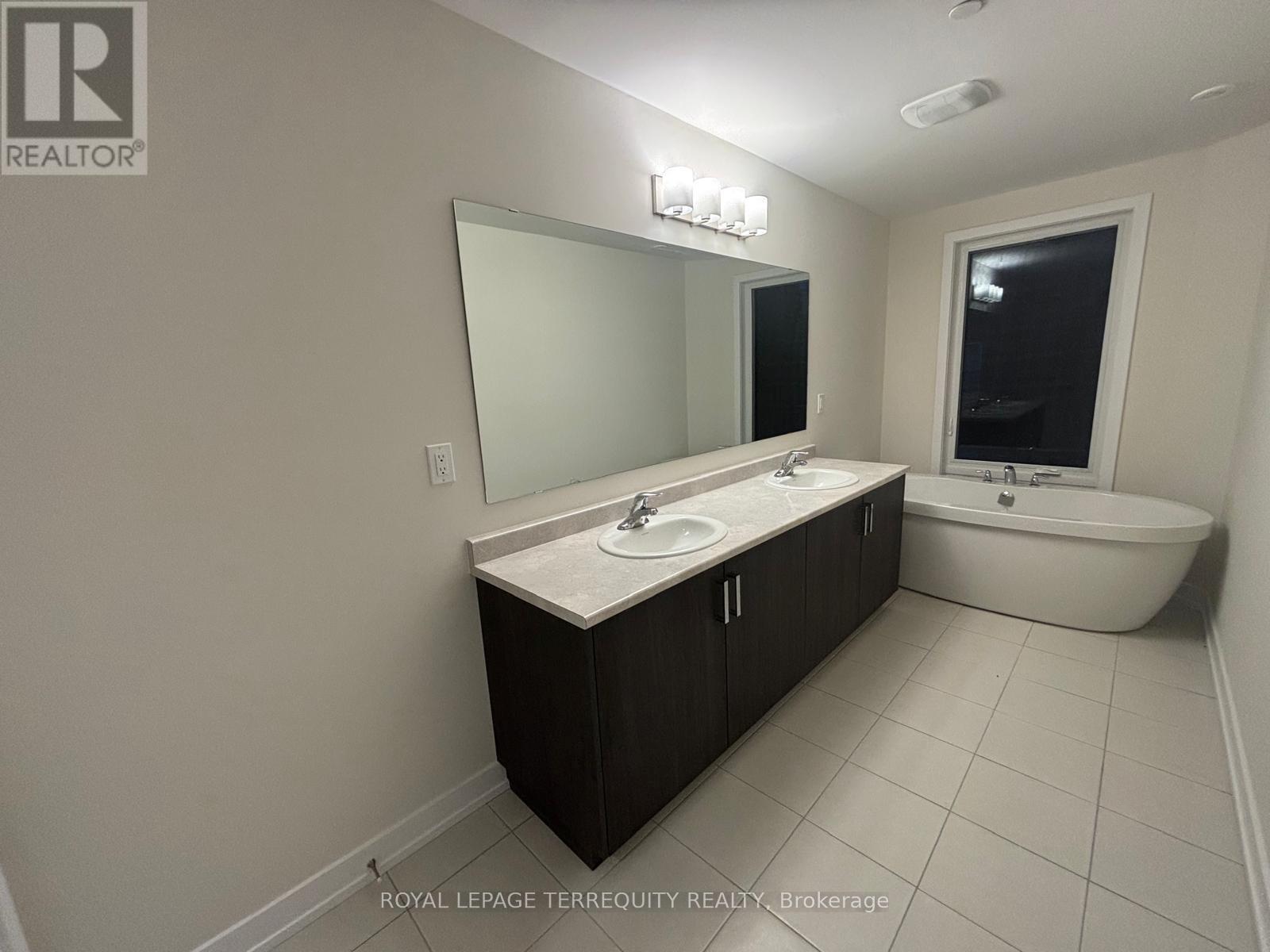 55 Ingersoll Lane, Richmond Hill, Ontario L4E 1G9 - Photo 26 - N13453914