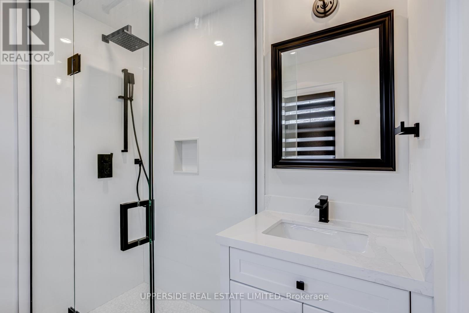 152 Wells Street, Aurora, Ontario  L4G 1T7 - Photo 32 - N13453918