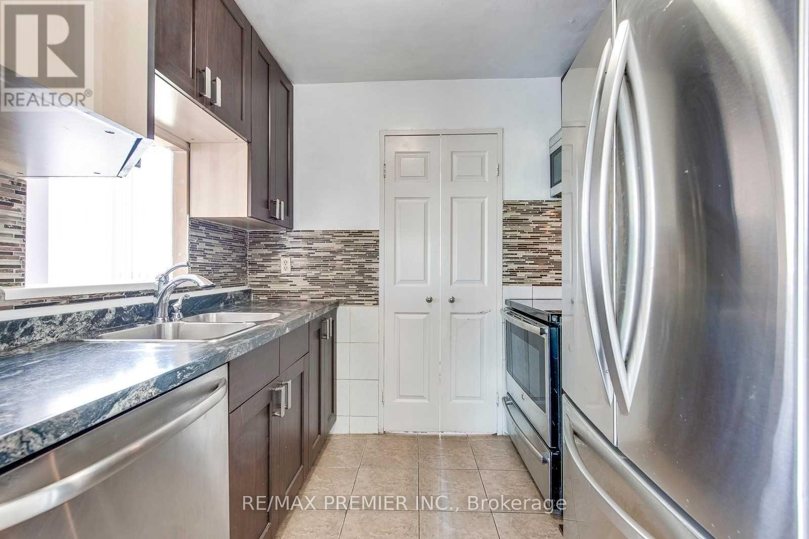 1809 - 285 Enfield Place, Mississauga, Ontario  L5B 3Y6 - Photo 15 - W13453860