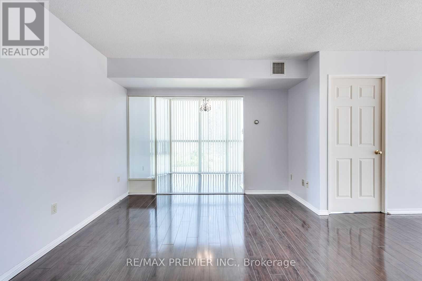 1809 - 285 Enfield Place, Mississauga, Ontario  L5B 3Y6 - Photo 8 - W13453860