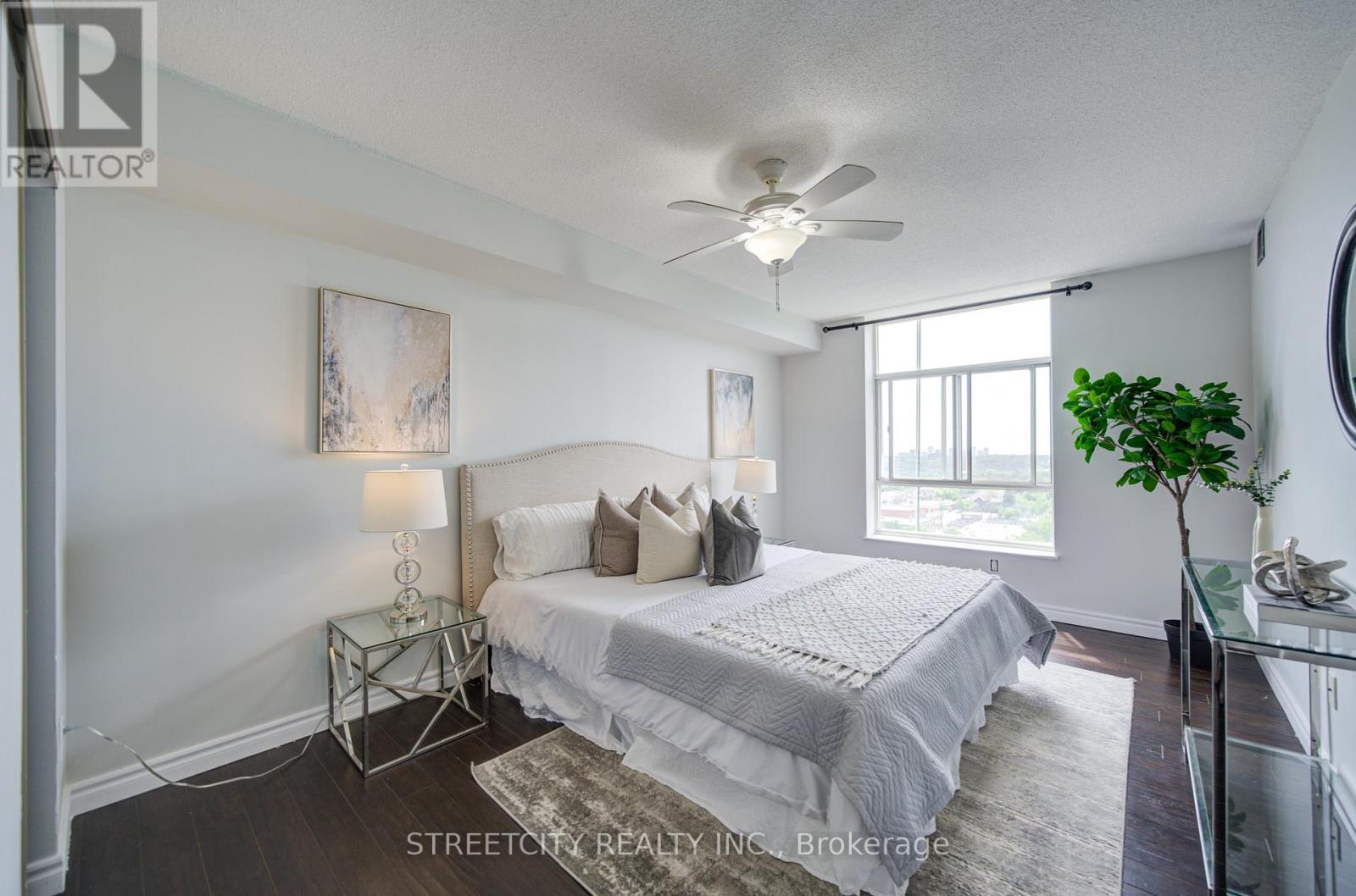 1311 - 3559 Eglinton Avenue W, Toronto, Ontario  M6M 5C6 - Photo 35 - W13453912