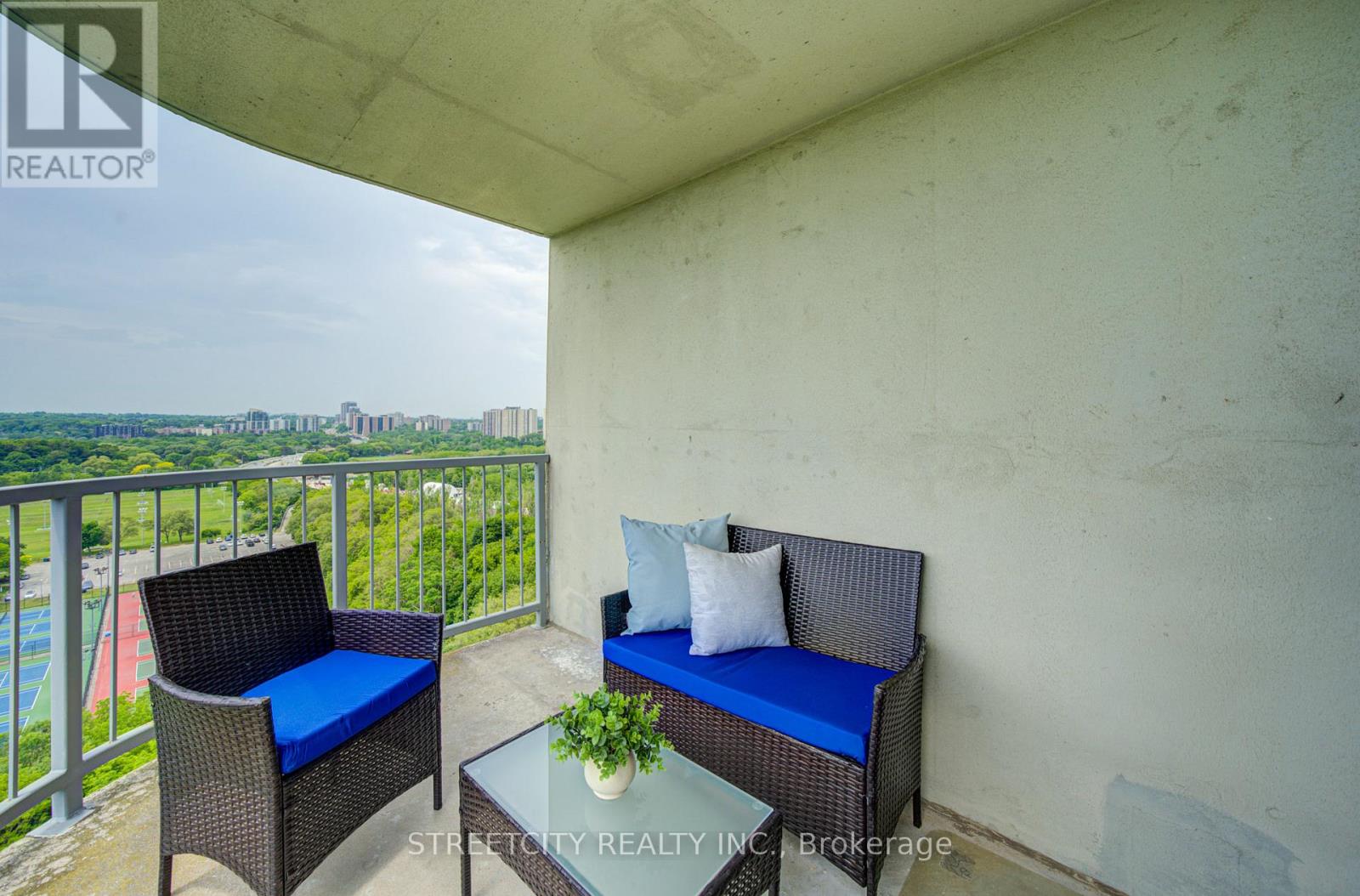 1311 - 3559 Eglinton Avenue W, Toronto, Ontario  M6M 5C6 - Photo 42 - W13453912