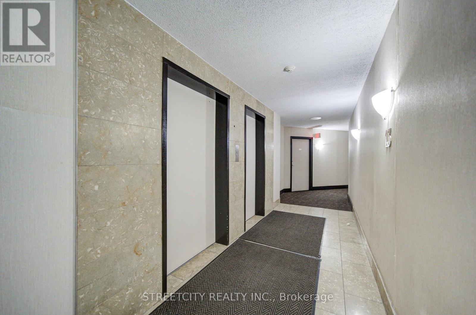 1311 - 3559 Eglinton Avenue W, Toronto, Ontario  M6M 5C6 - Photo 8 - W13453912