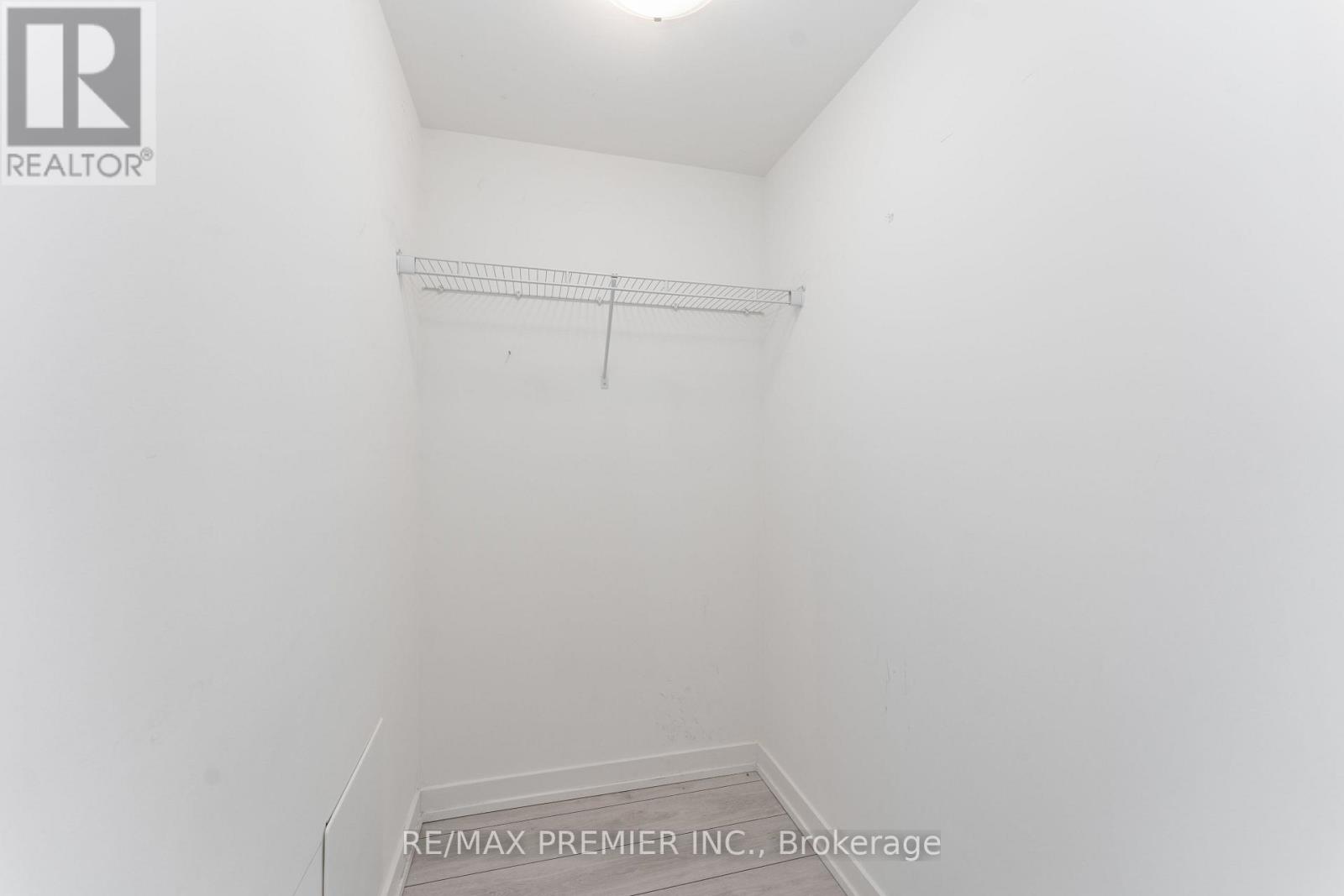 310 - 55 Duke Street W, Kitchener, Ontario  N2H 0C9 - Photo 15 - X13453904