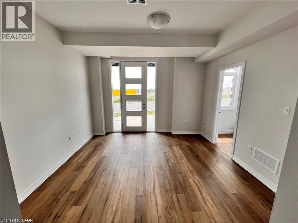 290 Equestrian Way Unit# 08, Cambridge, Ontario  N3E 0E7 - Photo 7 - 40837815