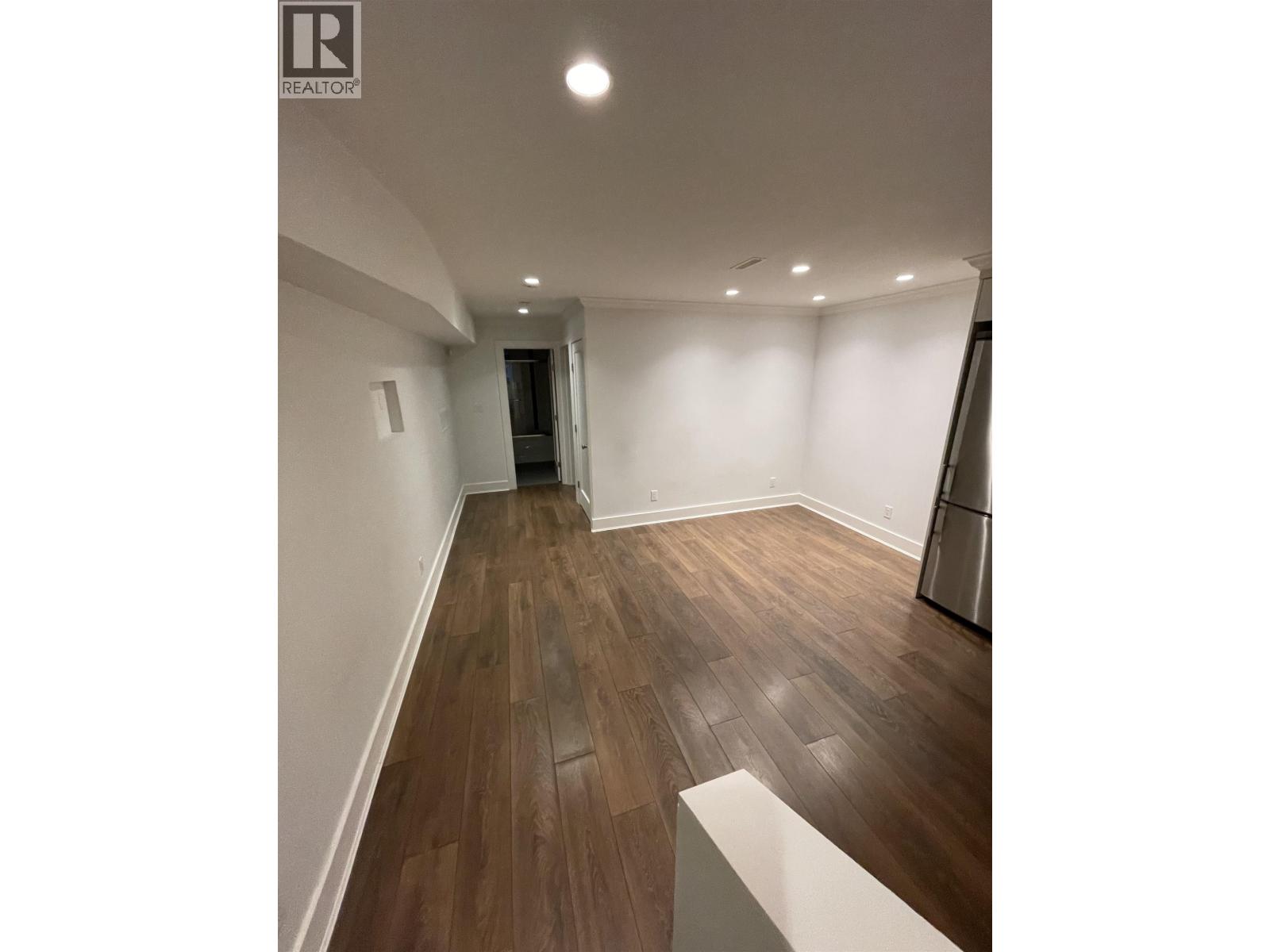 1 Bed Suite 1427 W 40th Avenue, Vancouver, British Columbia  V6M 1V5 - Photo 2 - R3136888
