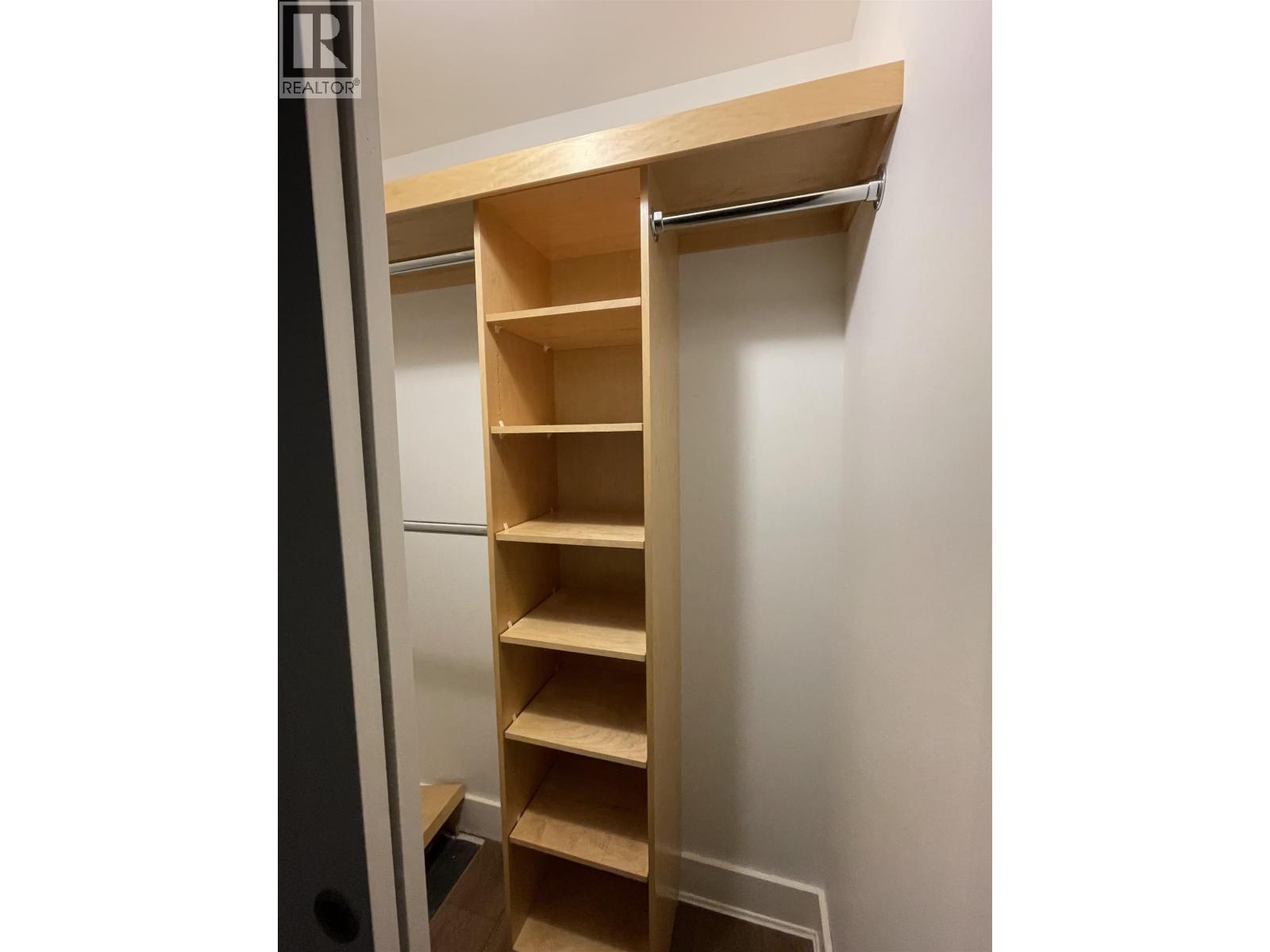 1 Bed Suite 1427 W 40th Avenue, Vancouver, British Columbia  V6M 1V5 - Photo 5 - R3136888