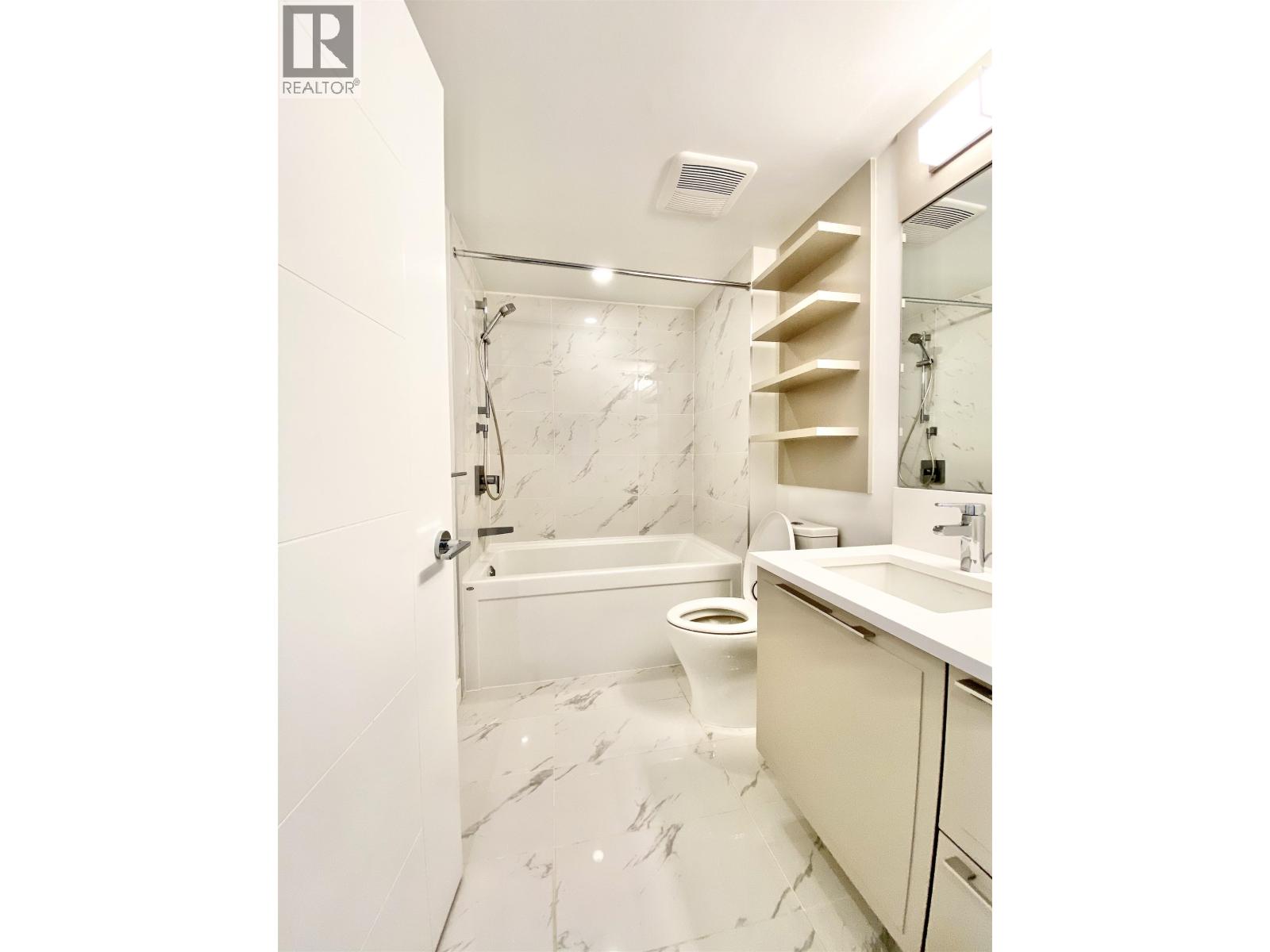 302 7828 Granville Street, Vancouver, British Columbia  V6P 4Z2 - Photo 5 - R3136891
