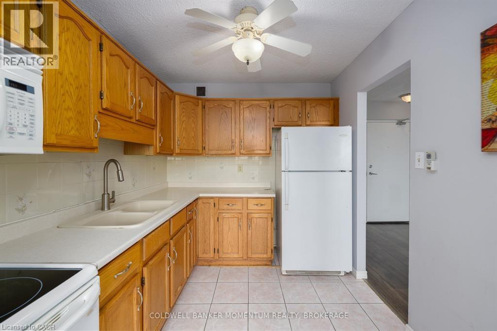 365 Geneva Street Unit# 1002, St. Catharines, Ontario  L2N 5S7 - Photo 11 - 40840522