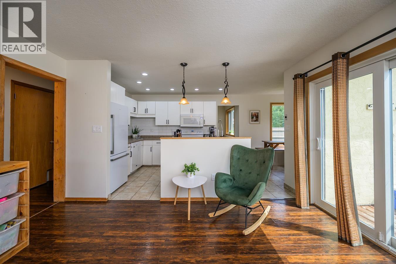 2675 Ridgeview Drive, Prince George, British Columbia  V2K 4C8 - Photo 7 - R3135400
