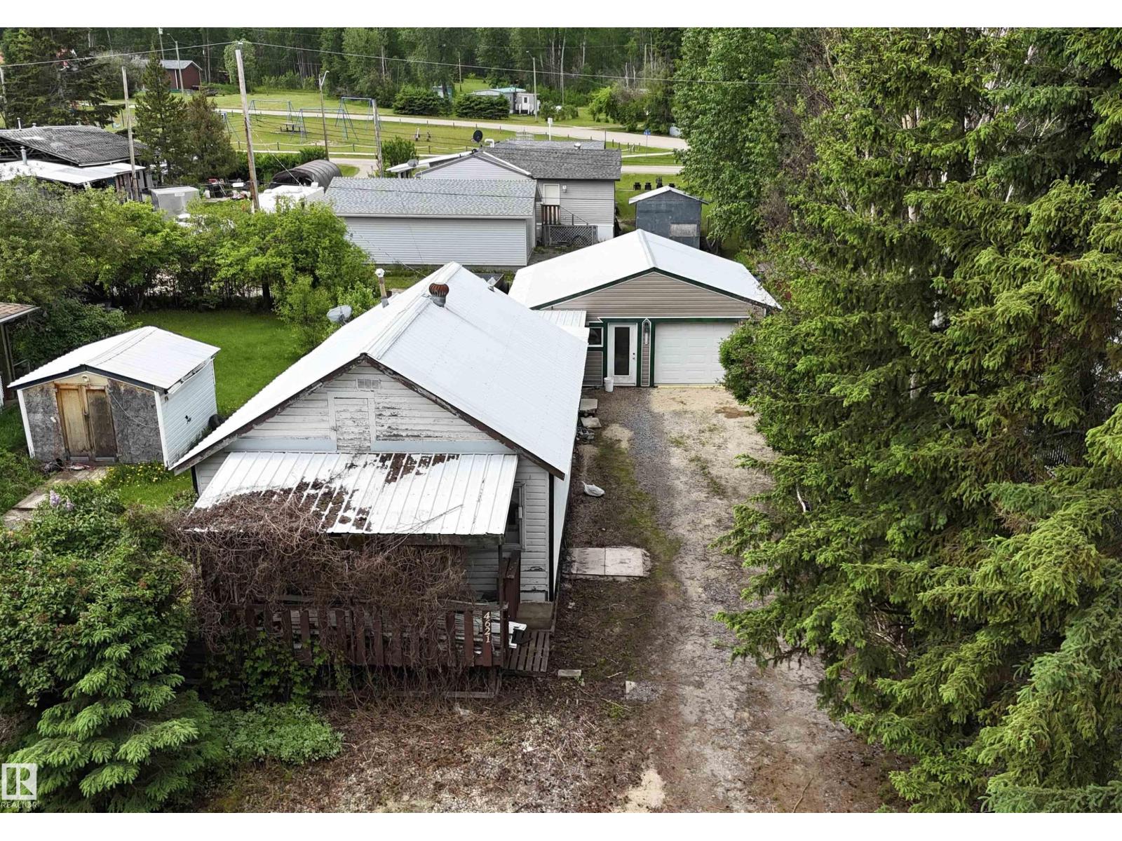 4621 54 Av, Lodgepole, Alberta  T0E 1K0 - Photo 3 - E4493832