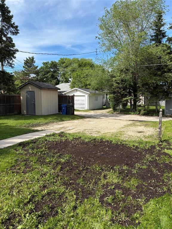 243 Oakview Avenue, Winnipeg, Manitoba R2K 0S1 - Photo 15 - 202613391