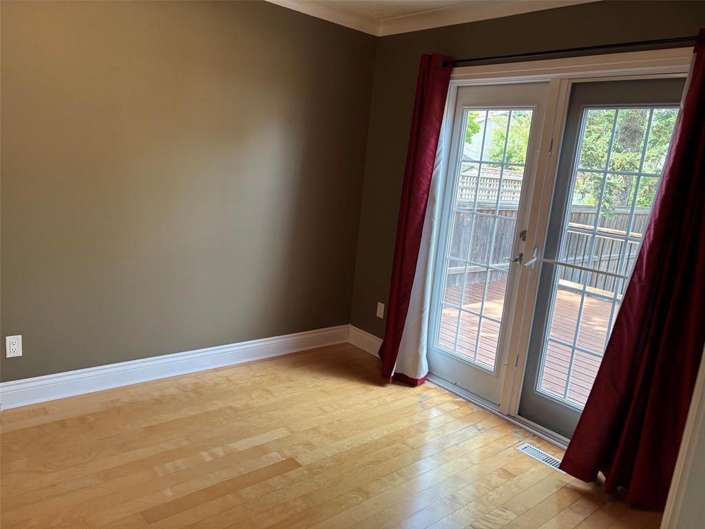 243 Oakview Avenue, Winnipeg, Manitoba R2K 0S1 - Photo 4 - 202613391