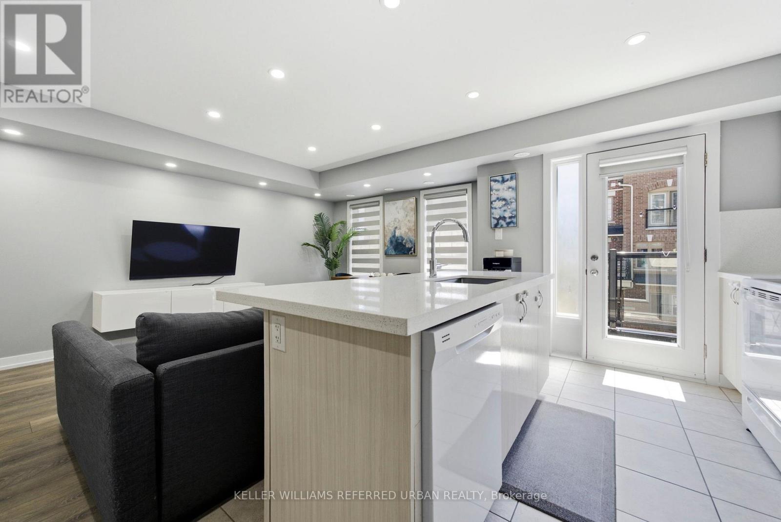 235 - 2355 Sheppard Avenue W, Toronto, Ontario  M9M 1M3 - Photo 10 - W13453956