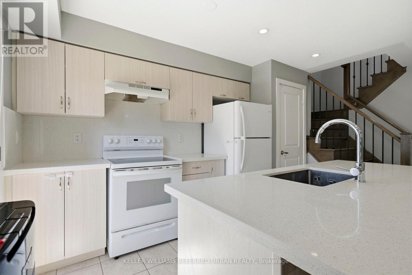 235 - 2355 Sheppard Avenue W, Toronto, Ontario  M9M 1M3 - Photo 13 - W13453956