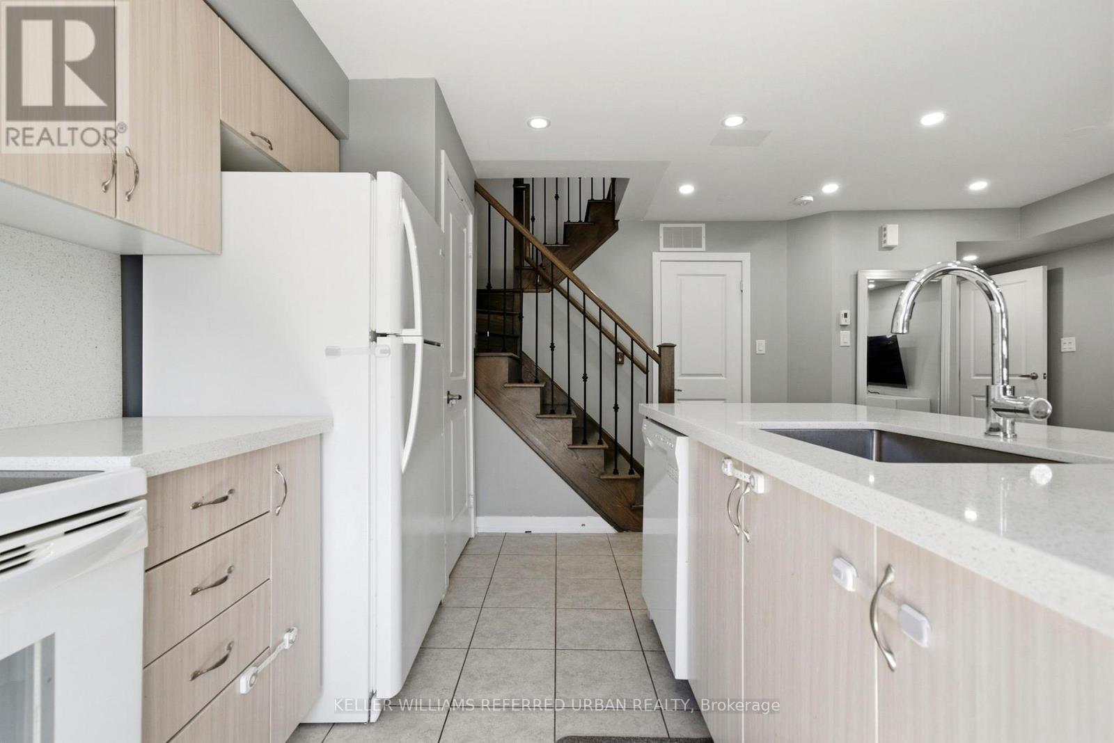 235 - 2355 Sheppard Avenue W, Toronto, Ontario  M9M 1M3 - Photo 14 - W13453956