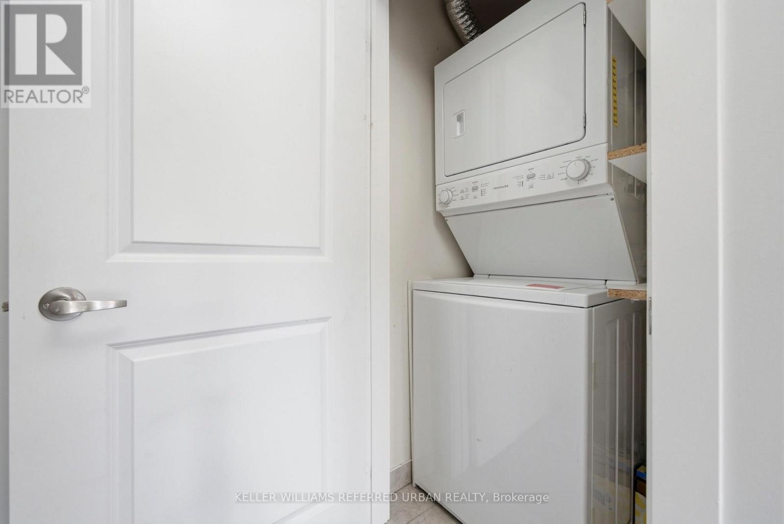 235 - 2355 Sheppard Avenue W, Toronto, Ontario  M9M 1M3 - Photo 18 - W13453956