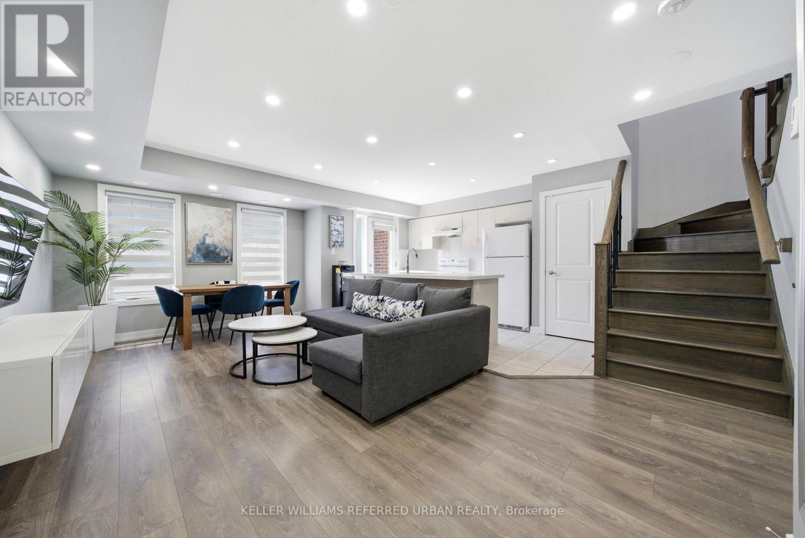 235 - 2355 Sheppard Avenue W, Toronto, Ontario  M9M 1M3 - Photo 4 - W13453956