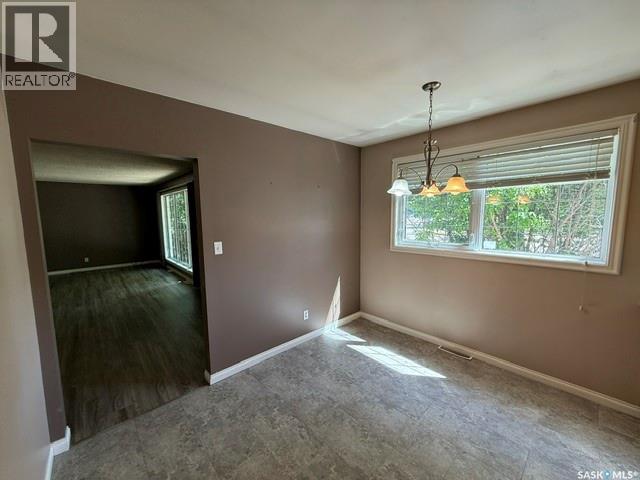 245 Queen Elizabeth Boulevard, Kamsack, Saskatchewan  S0A 1S0 - Photo 12 - SK039591