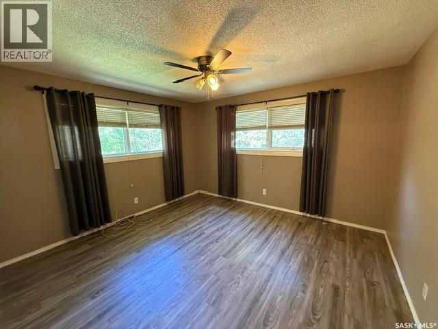 245 Queen Elizabeth Boulevard, Kamsack, Saskatchewan  S0A 1S0 - Photo 17 - SK039591