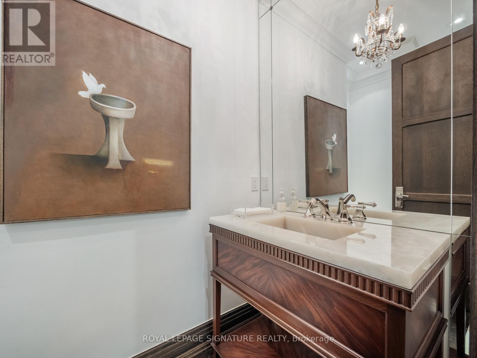 64 Old Forest Hill Road, Toronto, Ontario  M5P 2R2 - Photo 22 - C12865234