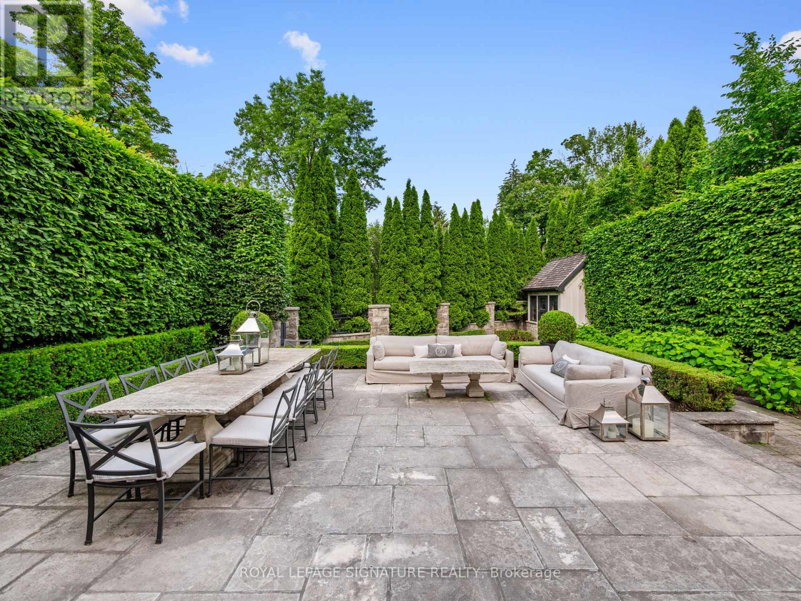 64 Old Forest Hill Road, Toronto, Ontario  M5P 2R2 - Photo 18 - C12865234