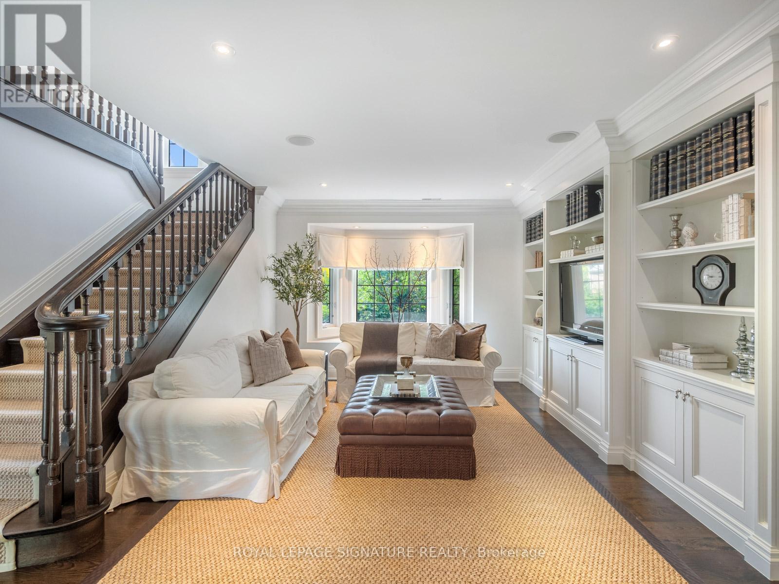 64 Old Forest Hill Road, Toronto, Ontario  M5P 2R2 - Photo 24 - C12865234