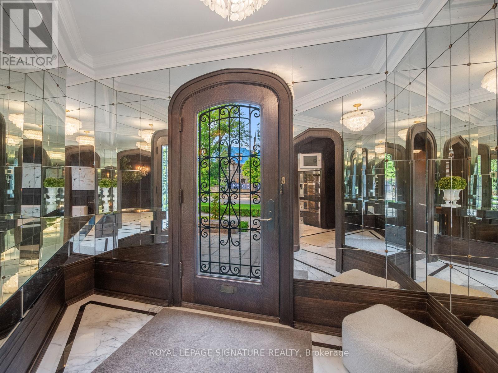 64 Old Forest Hill Road, Toronto, Ontario  M5P 2R2 - Photo 7 - C12865234