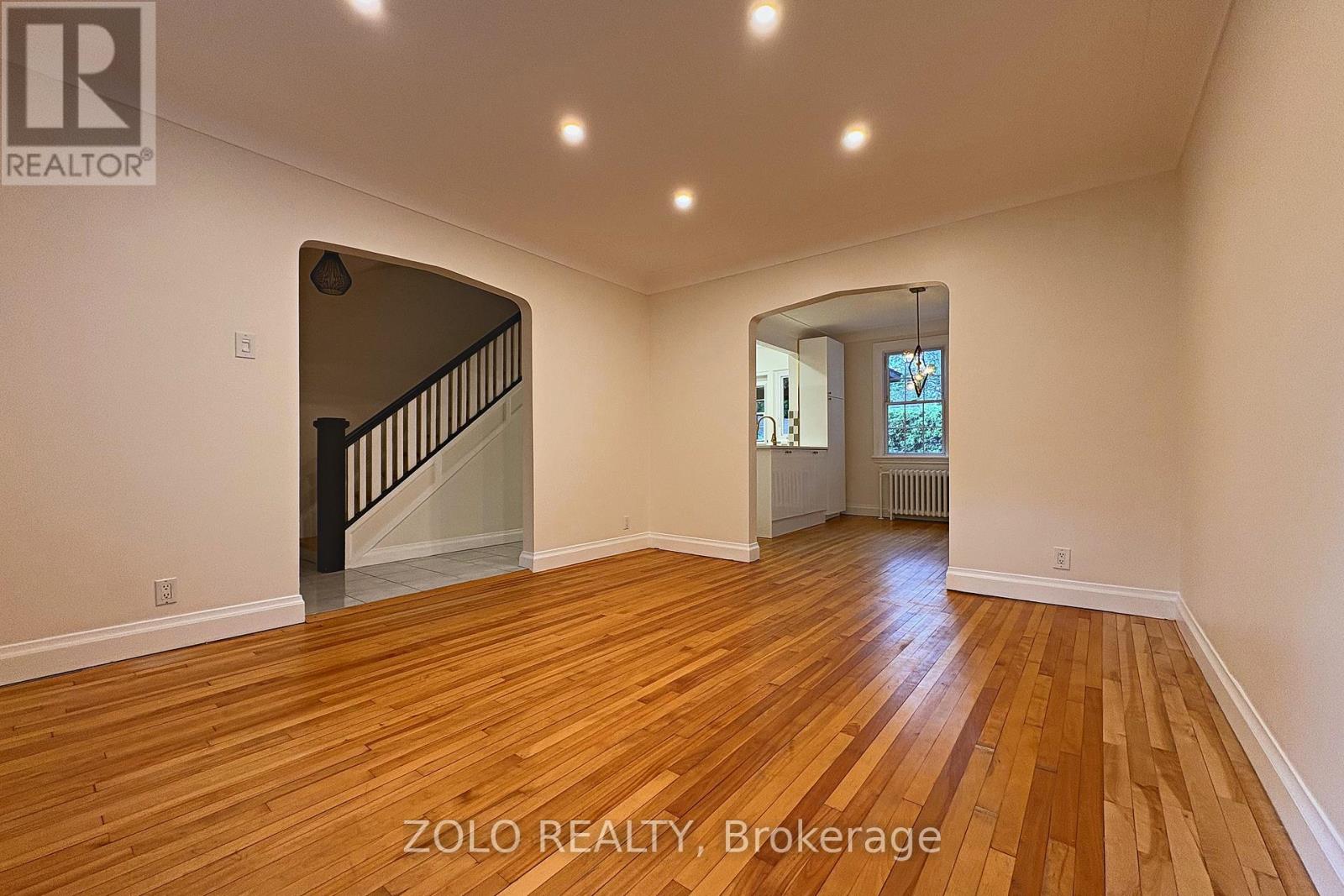 392 Piccadilly Avenue, Ottawa, Ontario  K1Y 0H4 - Photo 4 - X13449110