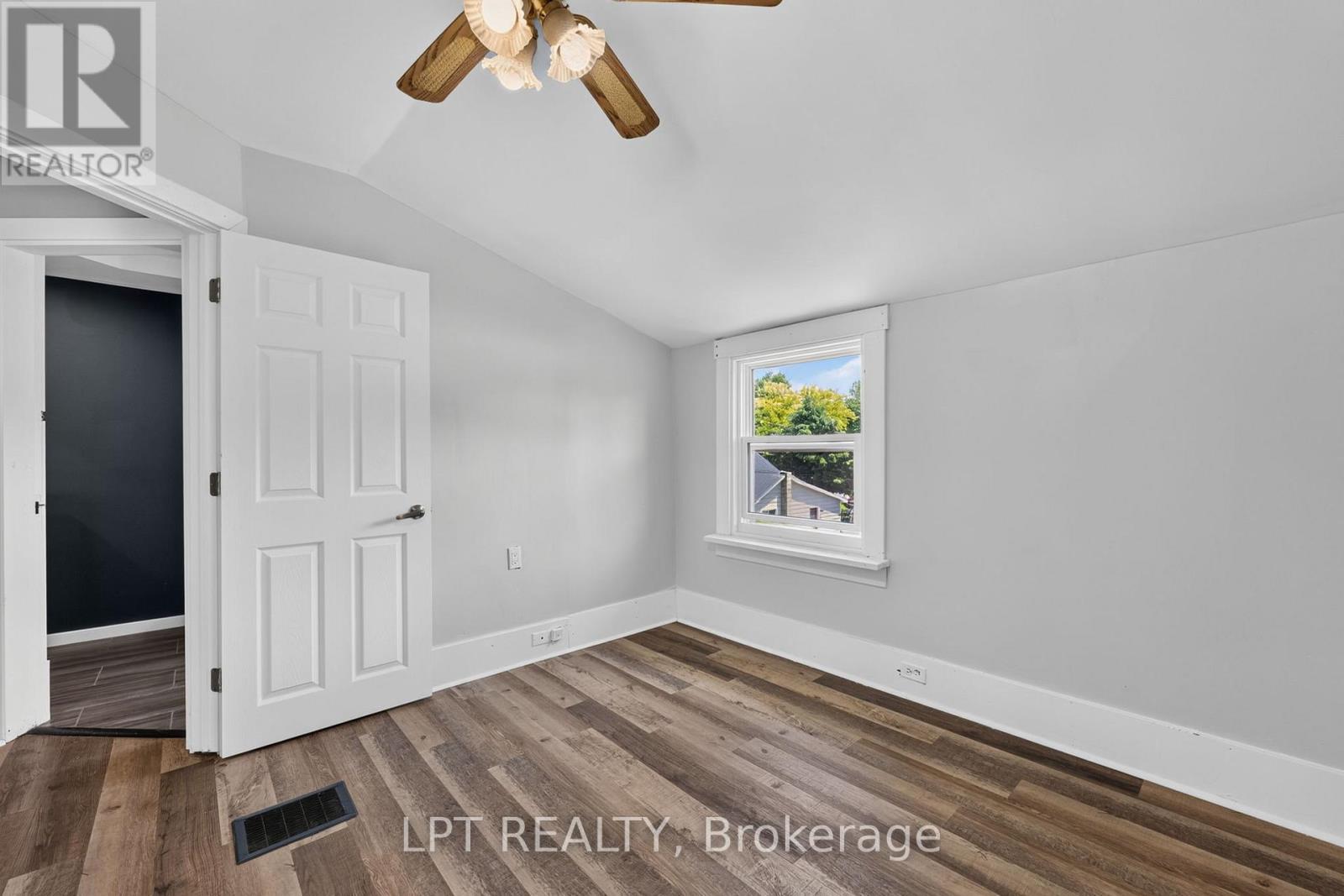 38 Main Street N, Huron East, Ontario  N0K 1W0 - Photo 22 - X13453960