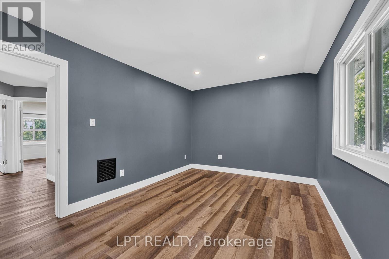 38 Main Street N, Huron East, Ontario  N0K 1W0 - Photo 26 - X13453960
