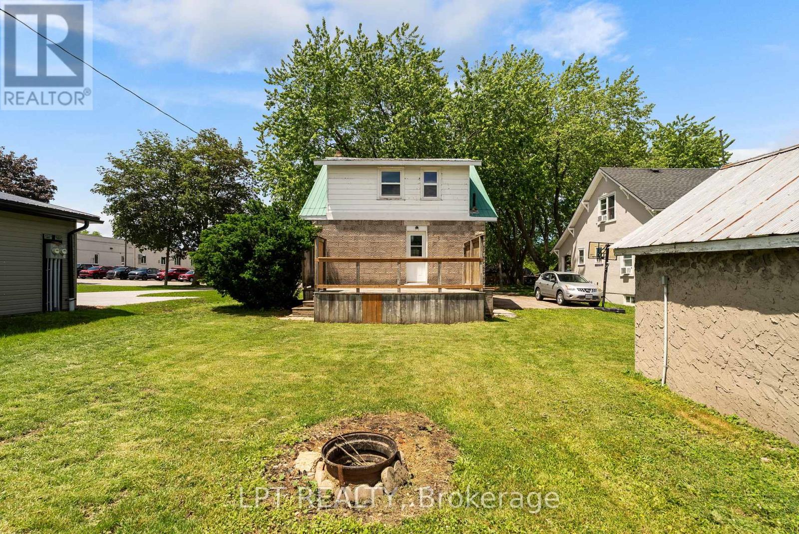 38 Main Street N, Huron East, Ontario  N0K 1W0 - Photo 34 - X13453960