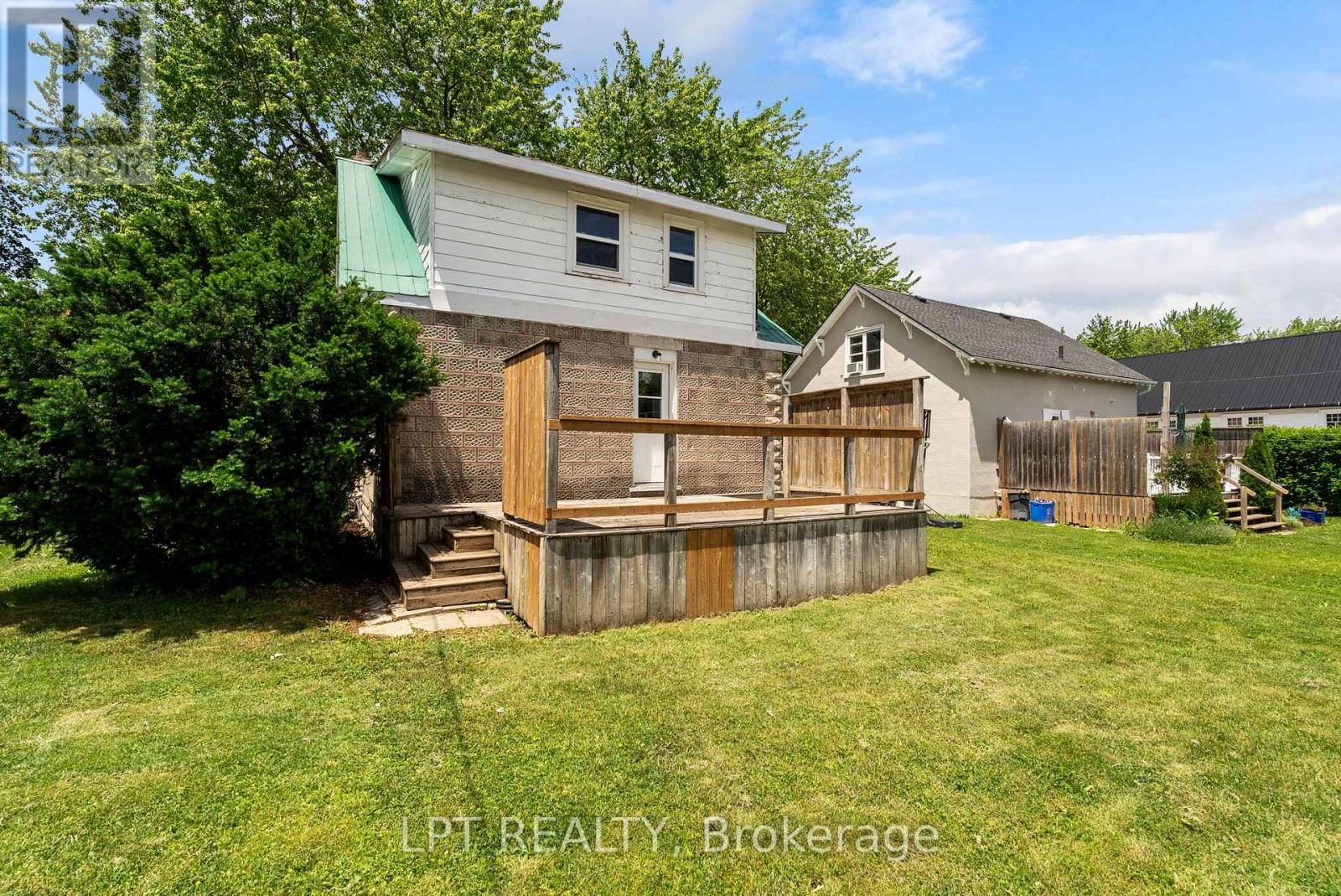 38 Main Street N, Huron East, Ontario  N0K 1W0 - Photo 35 - X13453960
