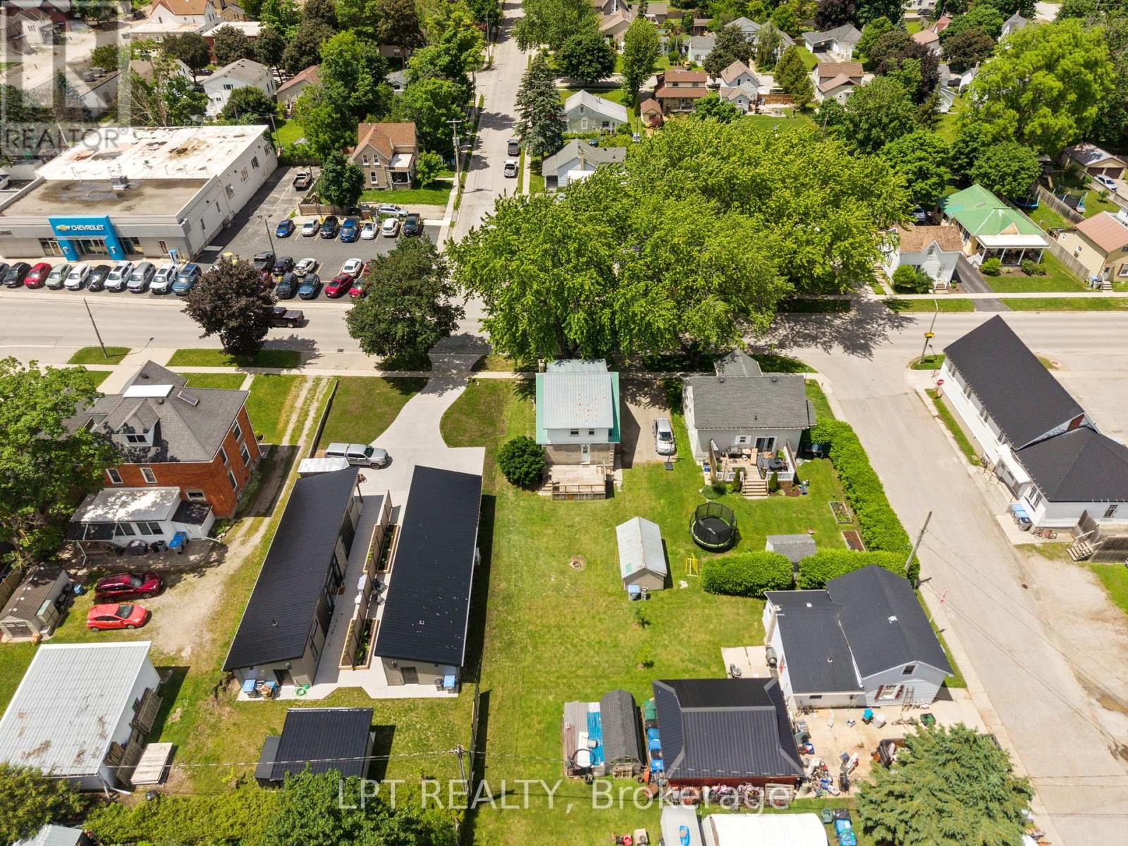 38 Main Street N, Huron East, Ontario  N0K 1W0 - Photo 36 - X13453960