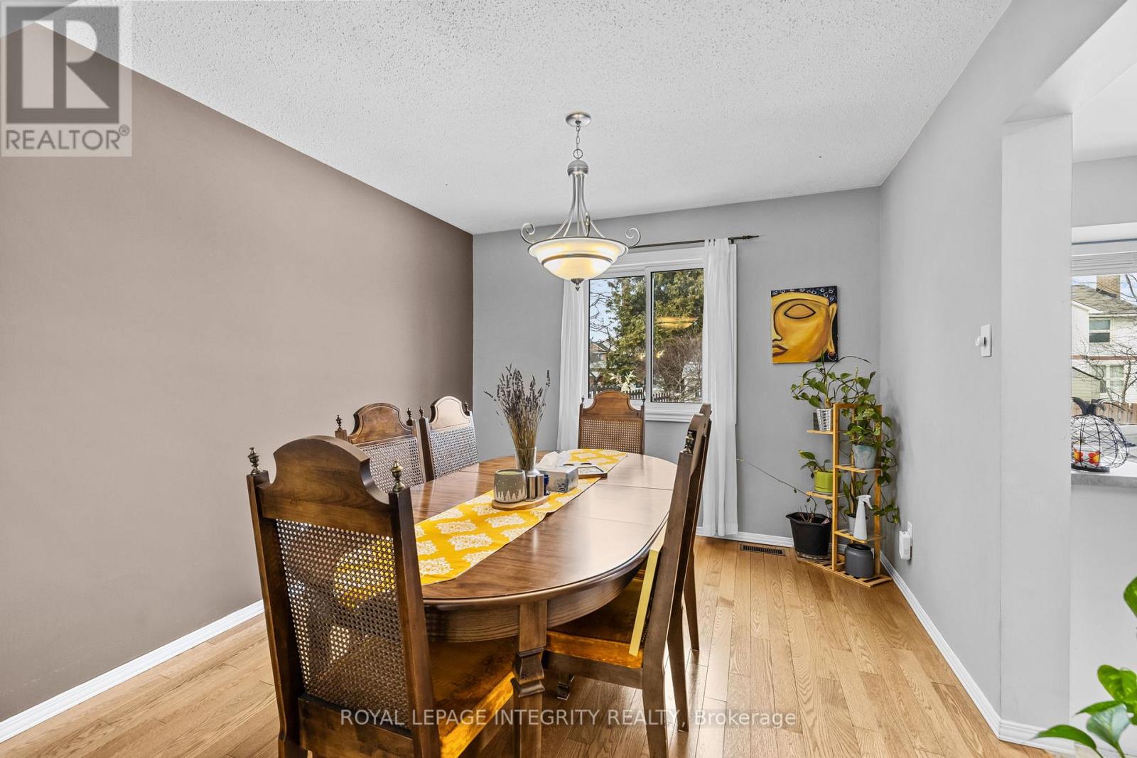1090 Chablis Parkway, Ottawa, Ontario  K1C 2T5 - Photo 9 - X13454014