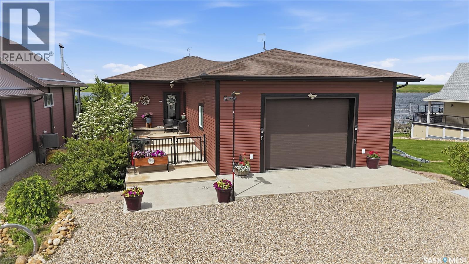 5 Lakeview Drive, Reid Lake, Saskatchewan S0N 2N0 - Photo 2 - SK039662