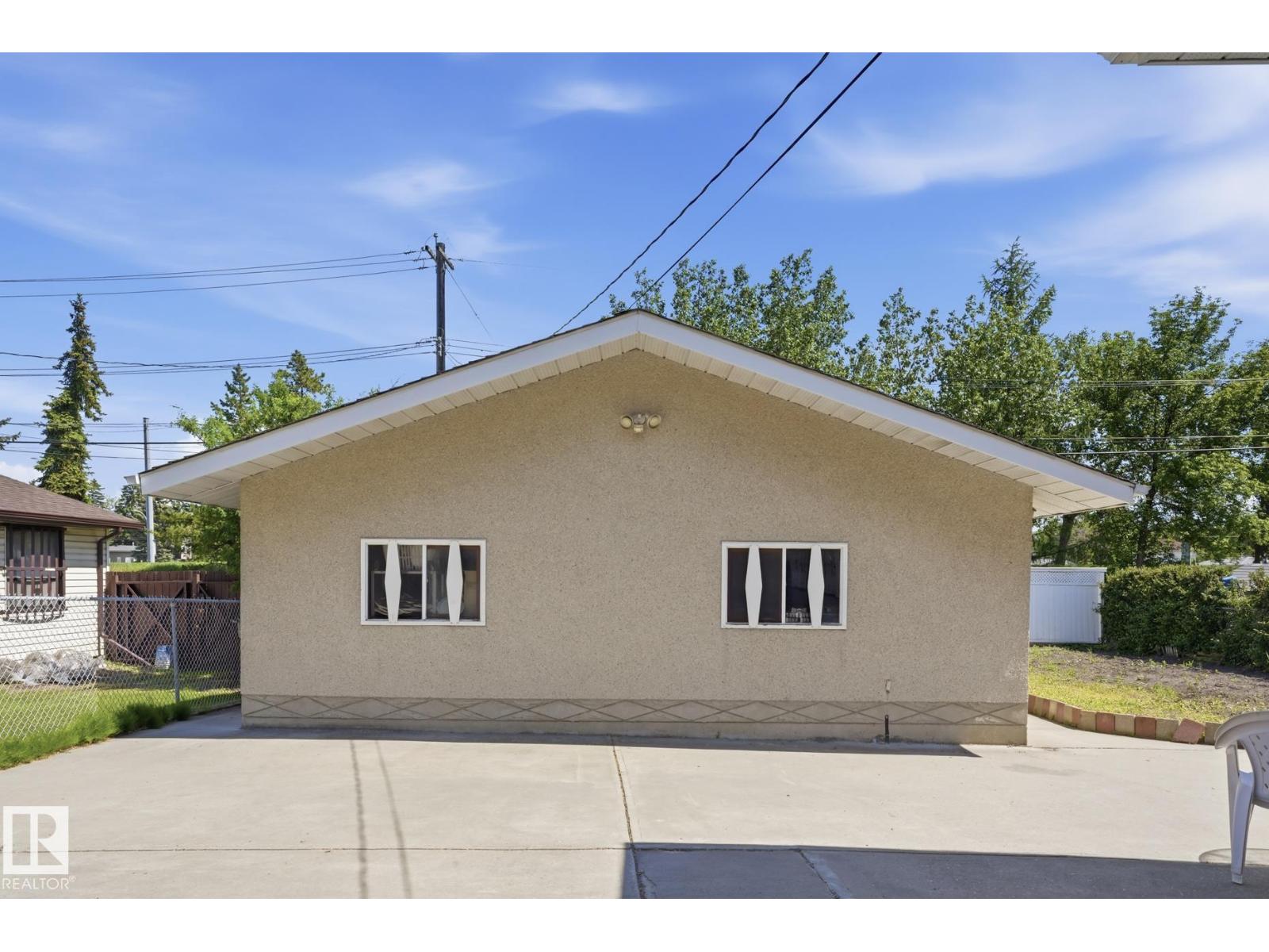 12131 101 St Nw Nw, Edmonton, Alberta  T5G 2C2 - Photo 6 - E4494031
