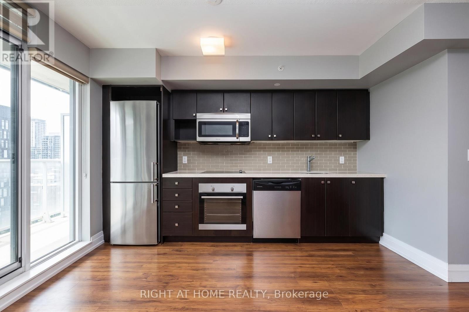 W1003 - 565 Wilson Avenue, Toronto, Ontario M3H 0C6 - Photo 5 - C13453970
