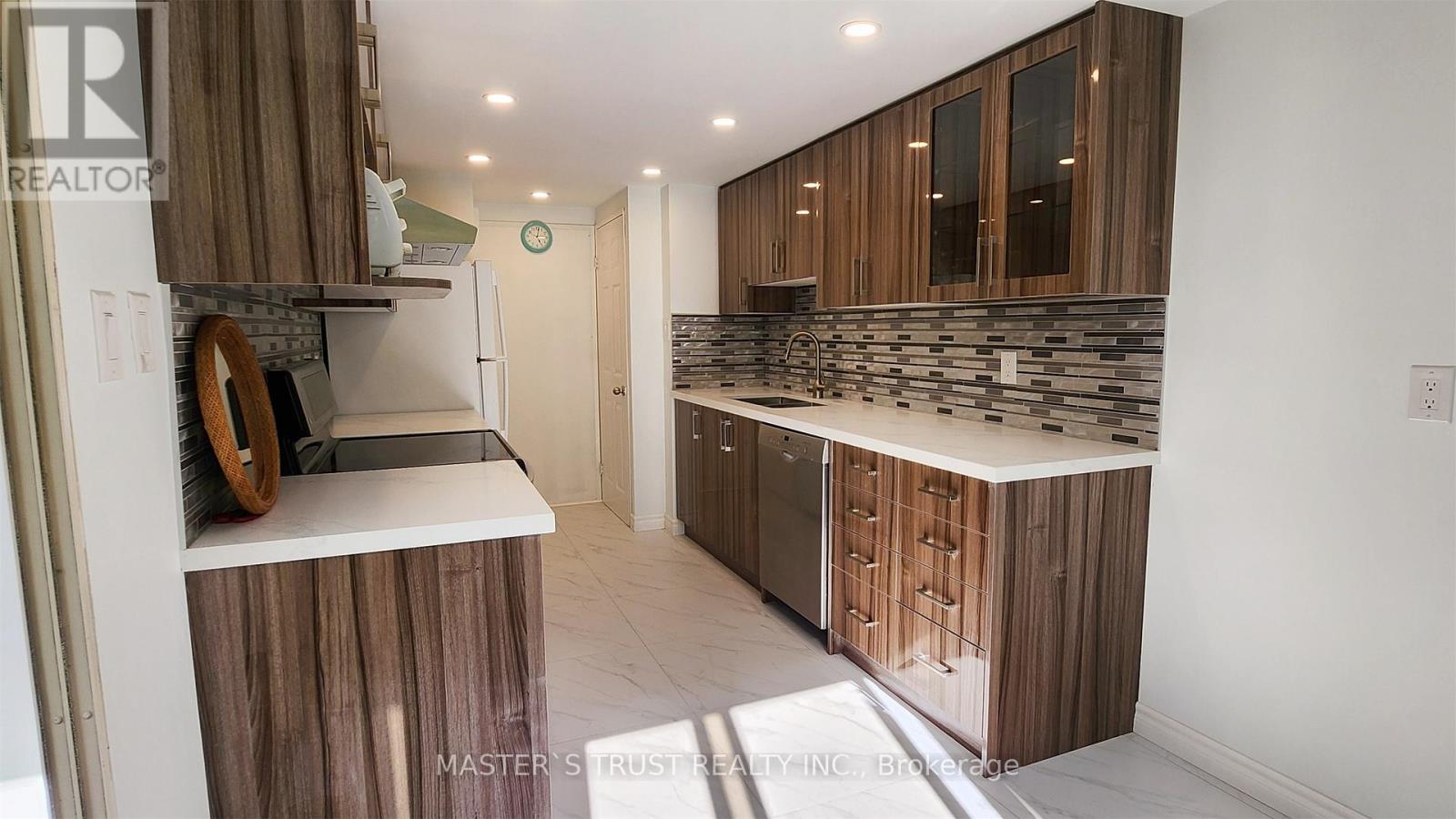 404b - 195 Patrick Street, Toronto, Ontario  M5T 2Y8 - Photo 14 - C13453976