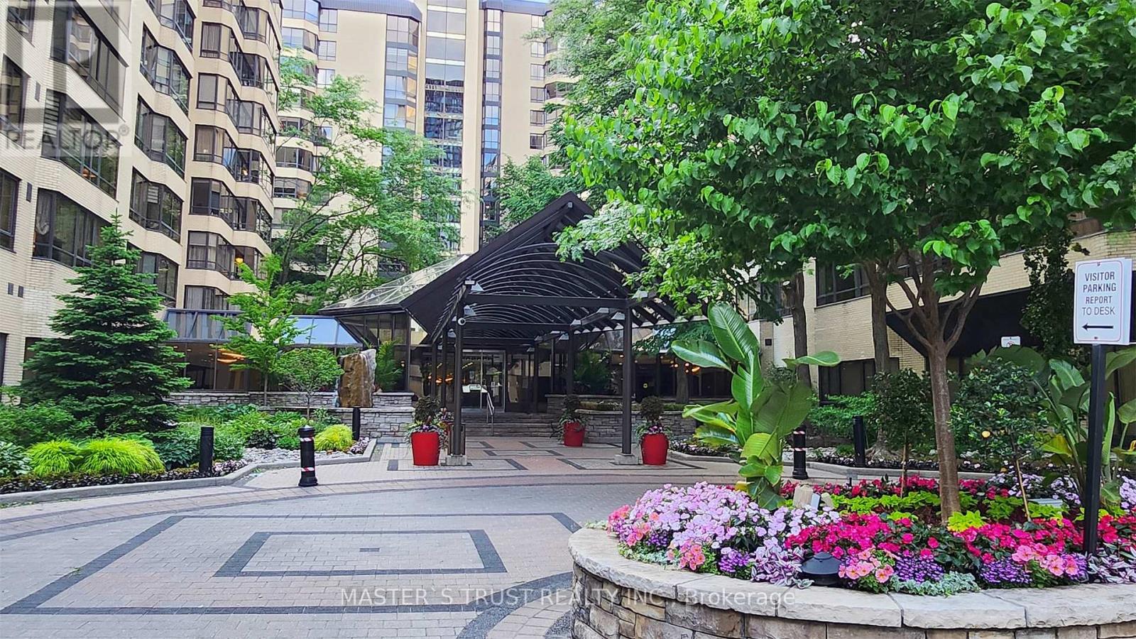 404b - 195 Patrick Street, Toronto, Ontario  M5T 2Y8 - Photo 2 - C13453976