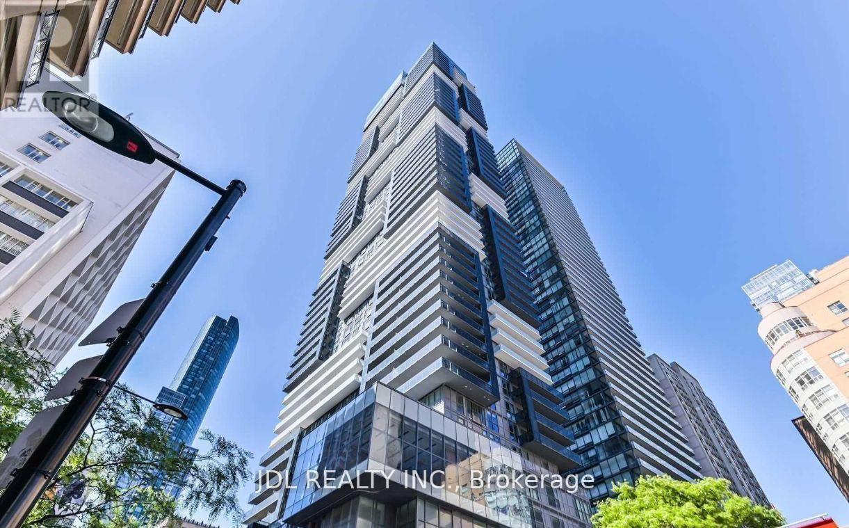 5102 - 7 Grenville Street, Toronto, Ontario  M4Y 0E9 - Photo 3 - C13454016
