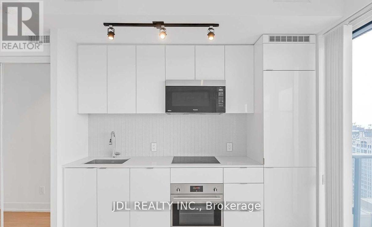 5102 - 7 Grenville Street, Toronto, Ontario  M4Y 0E9 - Photo 5 - C13454016