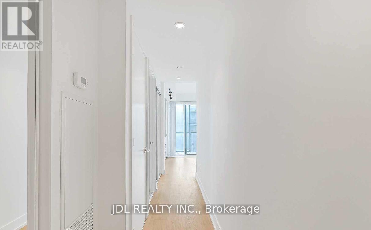 5102 - 7 Grenville Street, Toronto, Ontario  M4Y 0E9 - Photo 6 - C13454016
