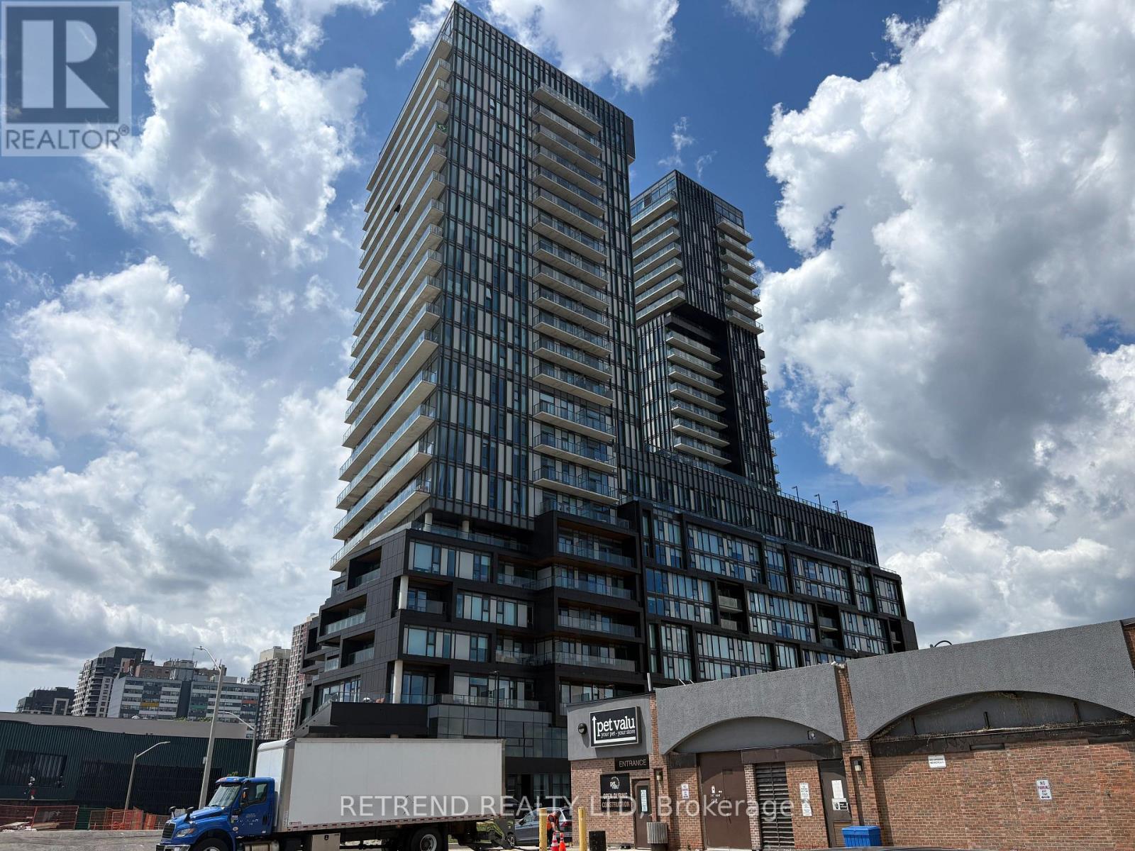 2310 - 10 Graphophone Grove, Toronto, Ontario M6H 0E5 - Photo 2 - W13449704