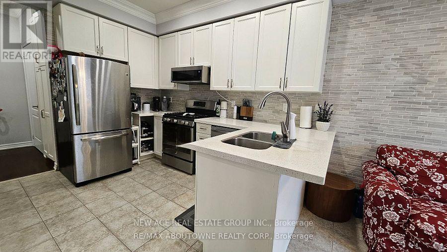 42 Ozner Crescent, Vaughan, Ontario  L4H 0E1 - Photo 13 - N13453968