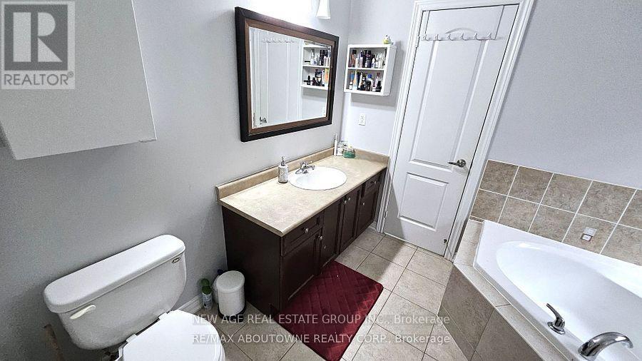 42 Ozner Crescent, Vaughan, Ontario  L4H 0E1 - Photo 28 - N13453968