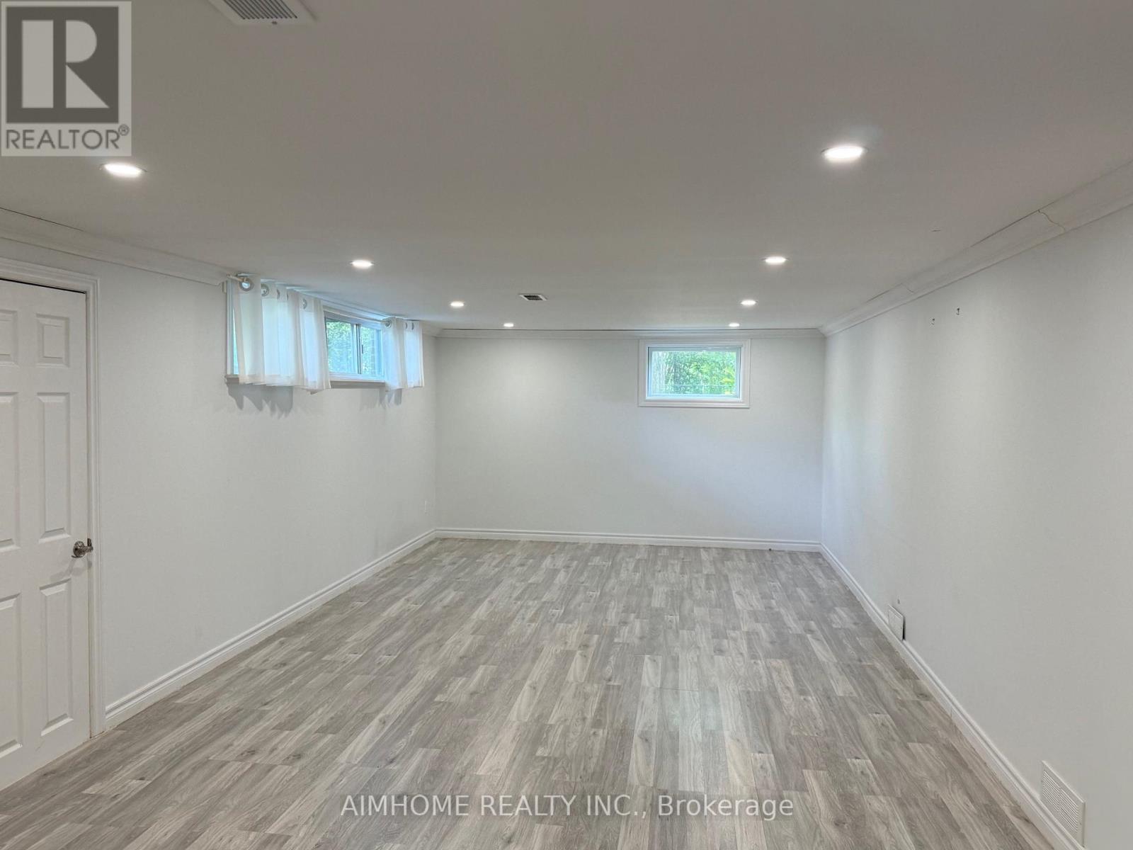 2076 Constance Drive, Oakville, Ontario  L6J 2V7 - Photo 14 - W13453990